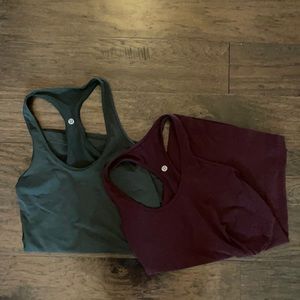 Bundle of two Lululemon tanks!